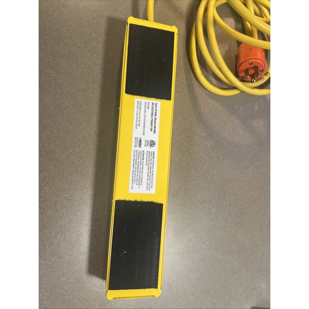 Stanley Heavy Duty Multi-Tap Electrical Outlet Industrial Power Strip